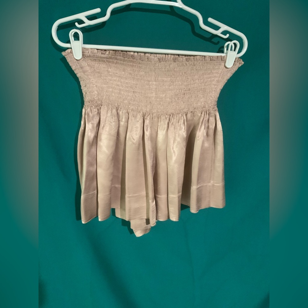KOCH, PINK SANDS ERICA SHORTS, FEATURING A WIDE, COMFY SHIRRED/SMOCKED WAISTBAND